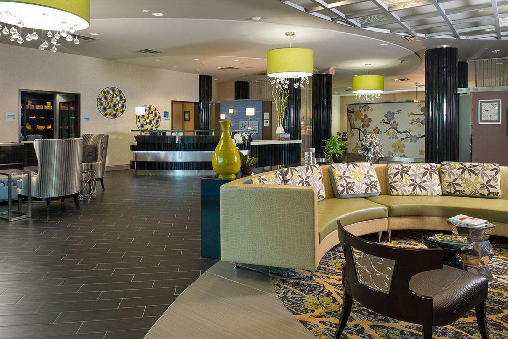Holiday Inn Express & Suites Kansas City Airport By Ihg Beltér fotó