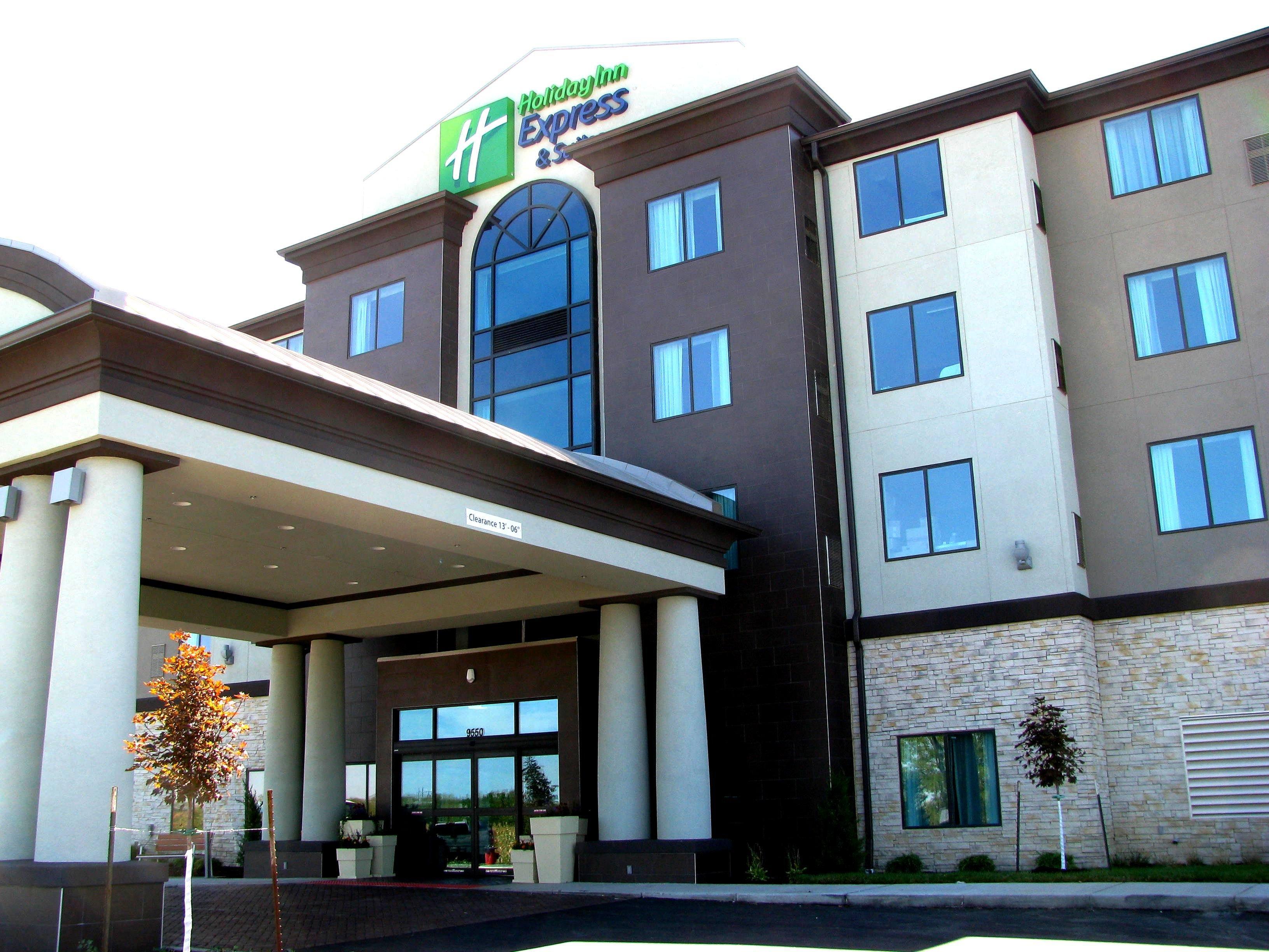 Holiday Inn Express & Suites Kansas City Airport By Ihg Kültér fotó
