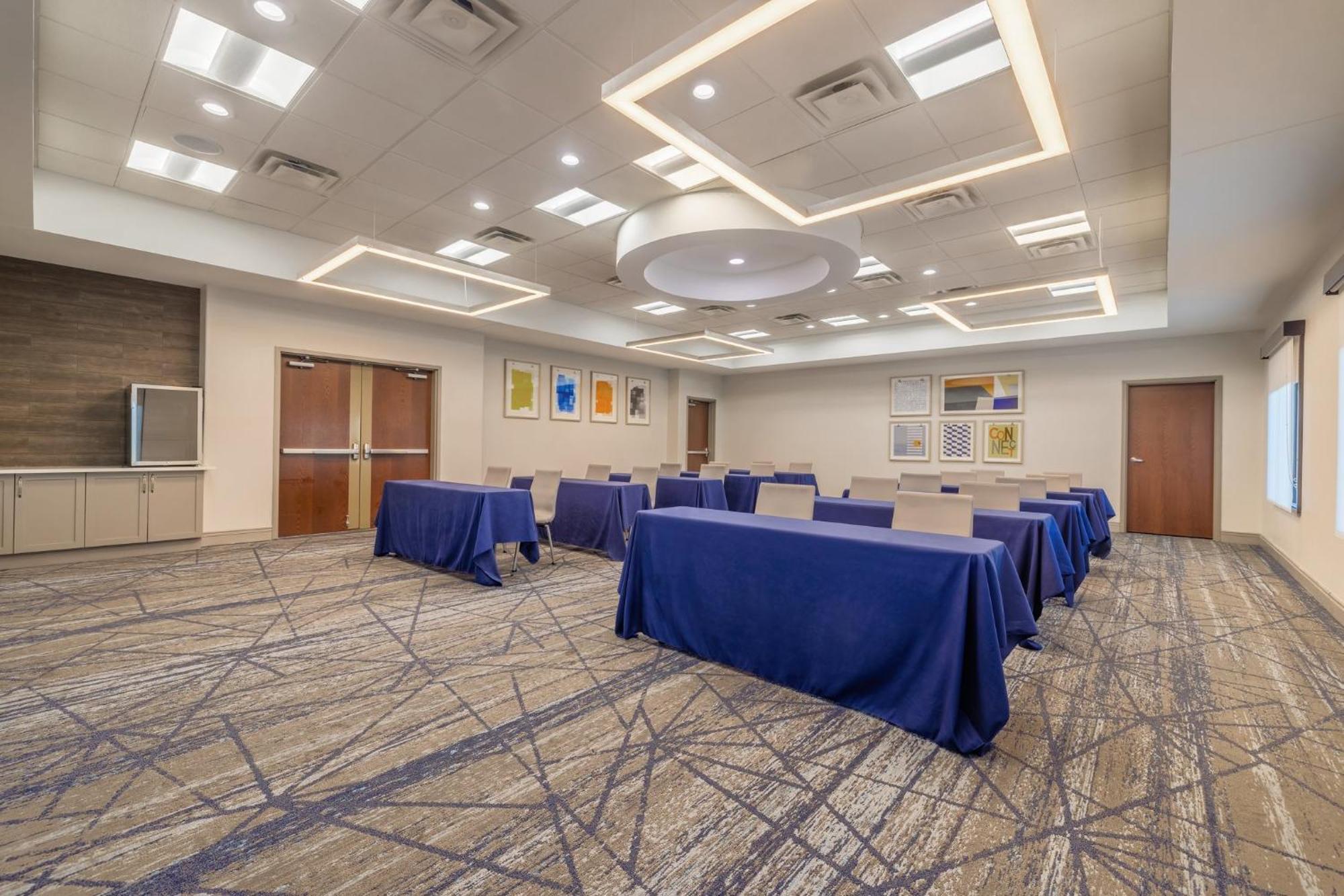 Holiday Inn Express & Suites Kansas City Airport By Ihg Kültér fotó
