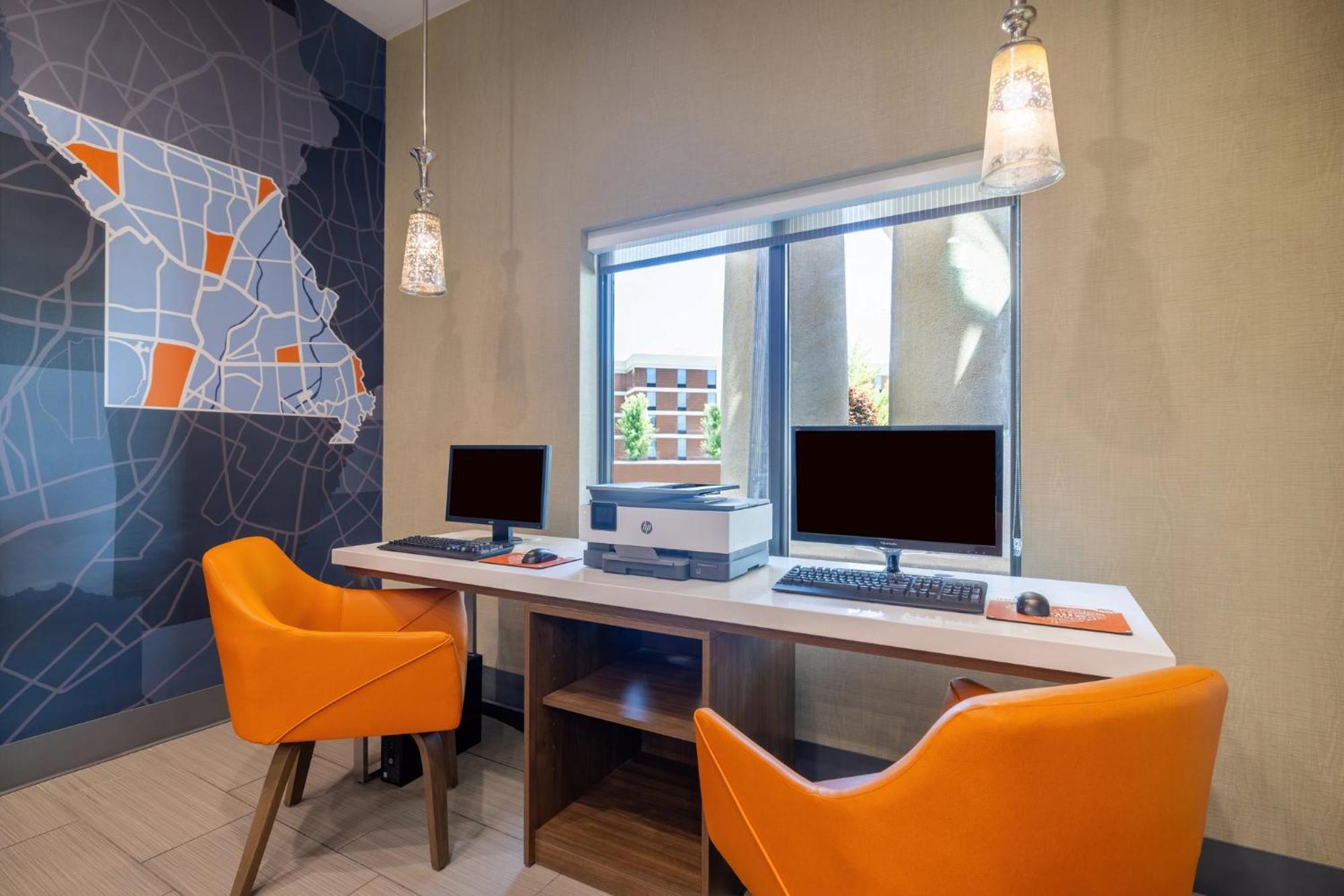 Holiday Inn Express & Suites Kansas City Airport By Ihg Kültér fotó