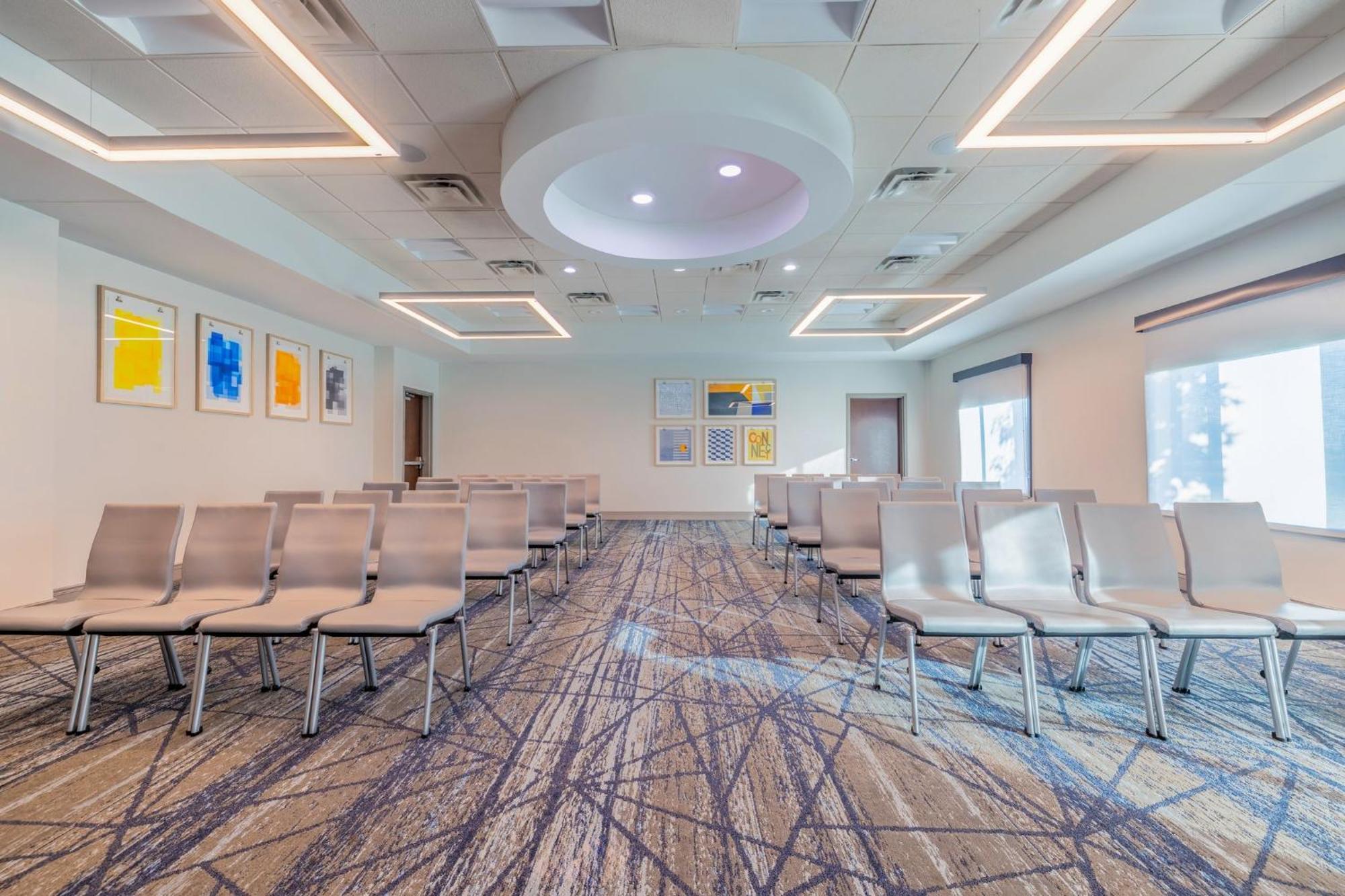 Holiday Inn Express & Suites Kansas City Airport By Ihg Kültér fotó