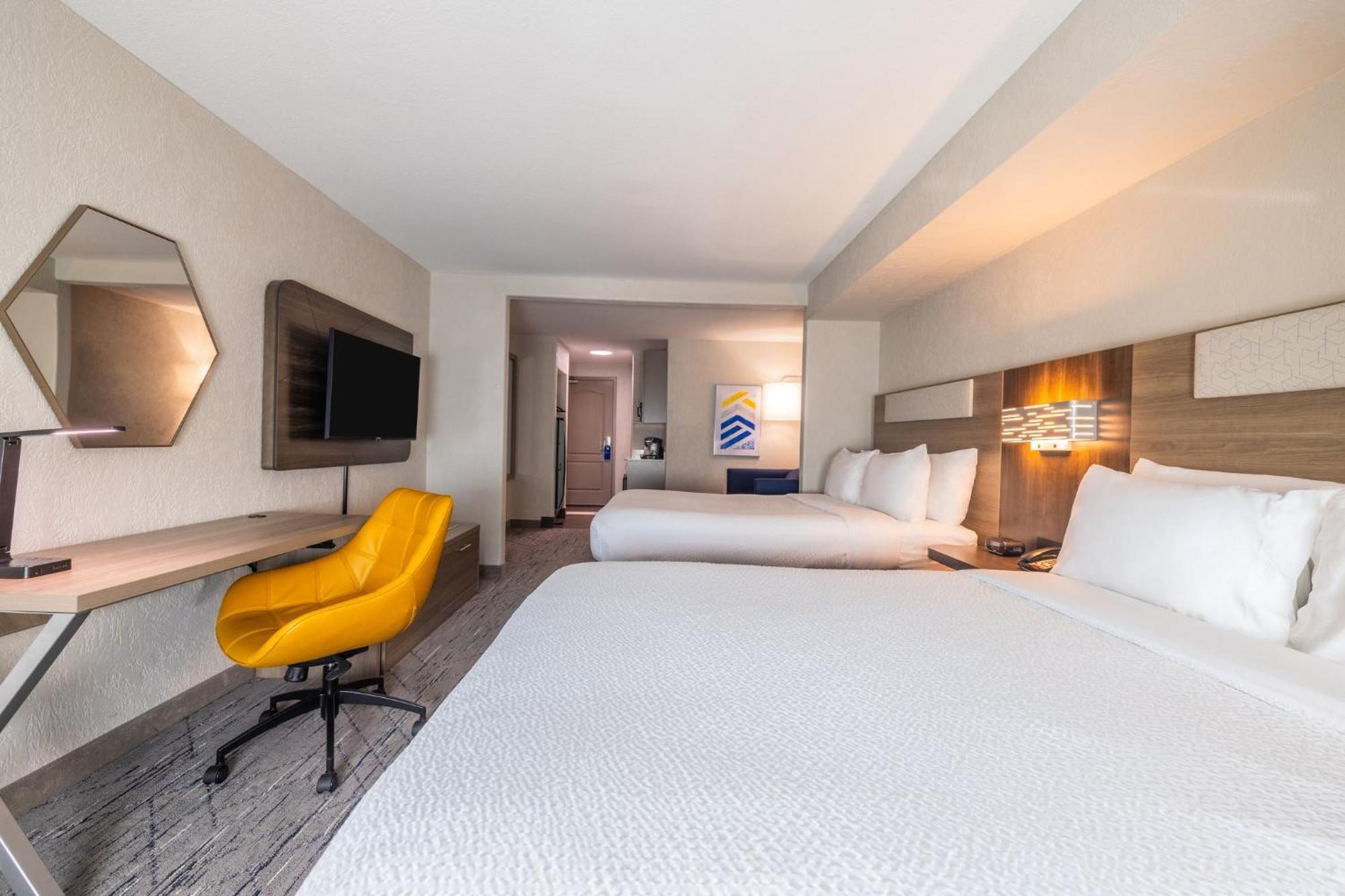Holiday Inn Express & Suites Kansas City Airport By Ihg Kültér fotó