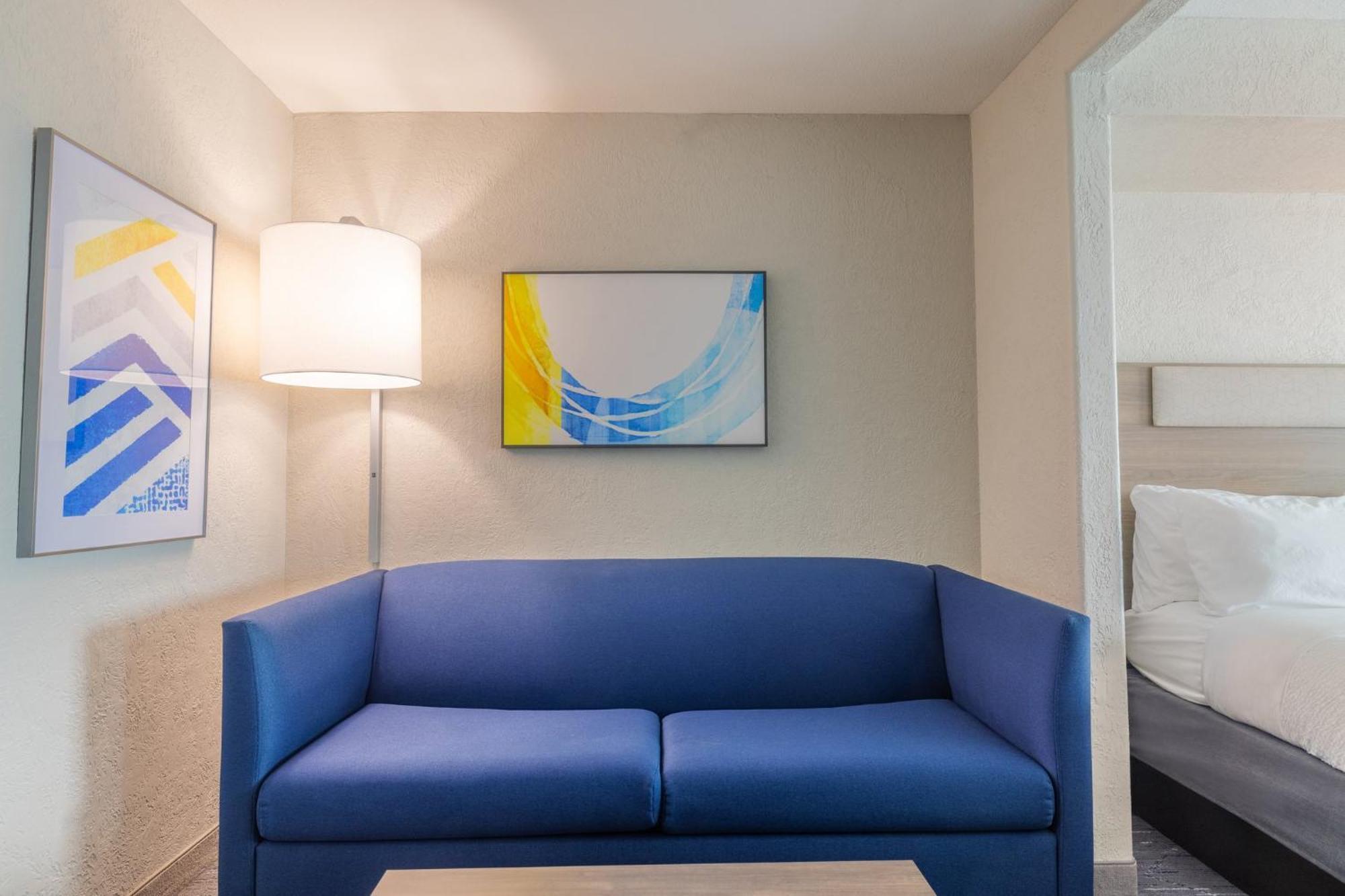 Holiday Inn Express & Suites Kansas City Airport By Ihg Kültér fotó