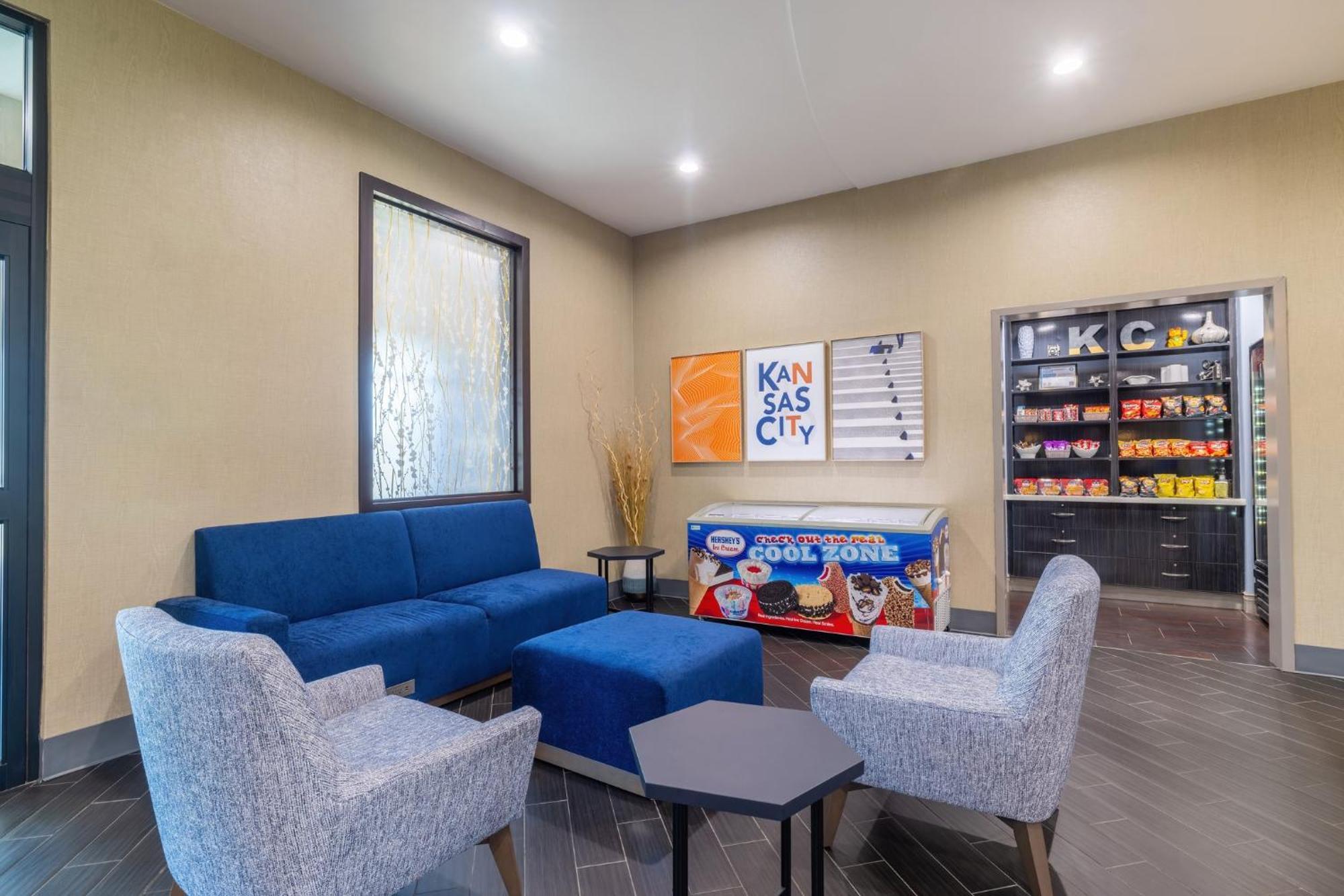 Holiday Inn Express & Suites Kansas City Airport By Ihg Kültér fotó