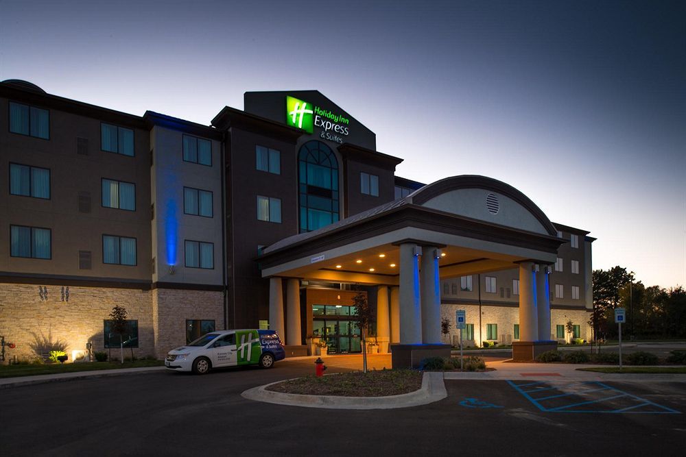 Holiday Inn Express & Suites Kansas City Airport By Ihg Kültér fotó
